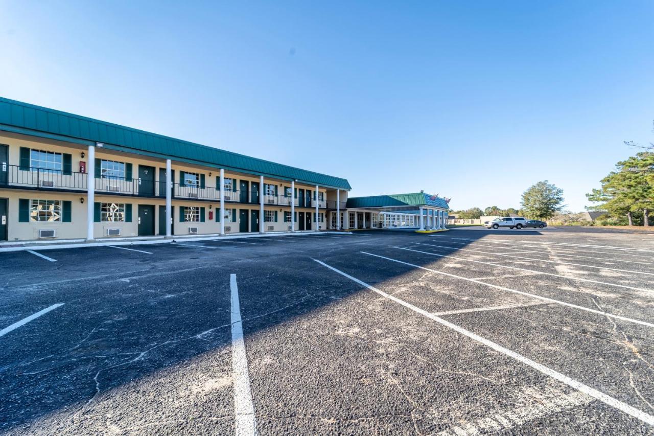 Dothan National Golf Club And Hotel Экстерьер фото